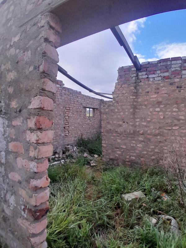 8 Bedroom Property for Sale in Caledon Western Cape